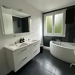 Constance 3 - Spacieux En Dernier Etage Apartment Antibes