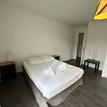Constance 3 - Spacieux En Dernier Etage Apartment Antibes