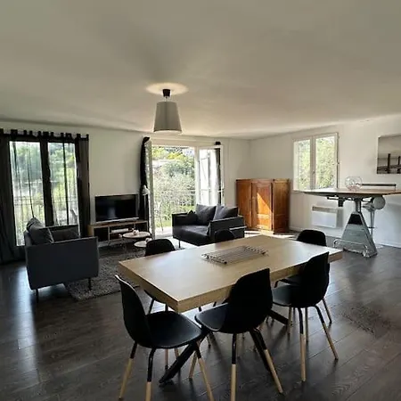 Appartement Constance 3 - Spacieux En Dernier étage *