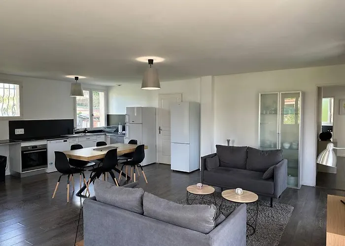 Daire Constance 3 - Spacieux En Dernier Etage Antibes