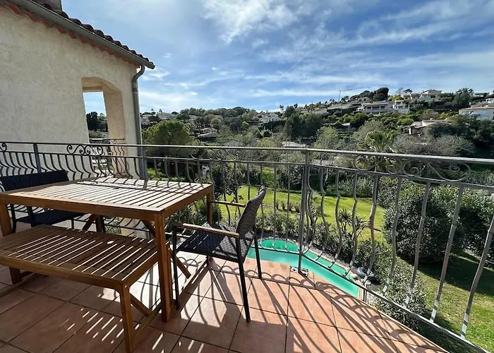 Constance 3 - Spacieux En Dernier Etage Apartman *