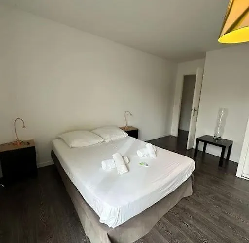 Constance 3 - Spacieux En Dernier Etage Daire Antibes